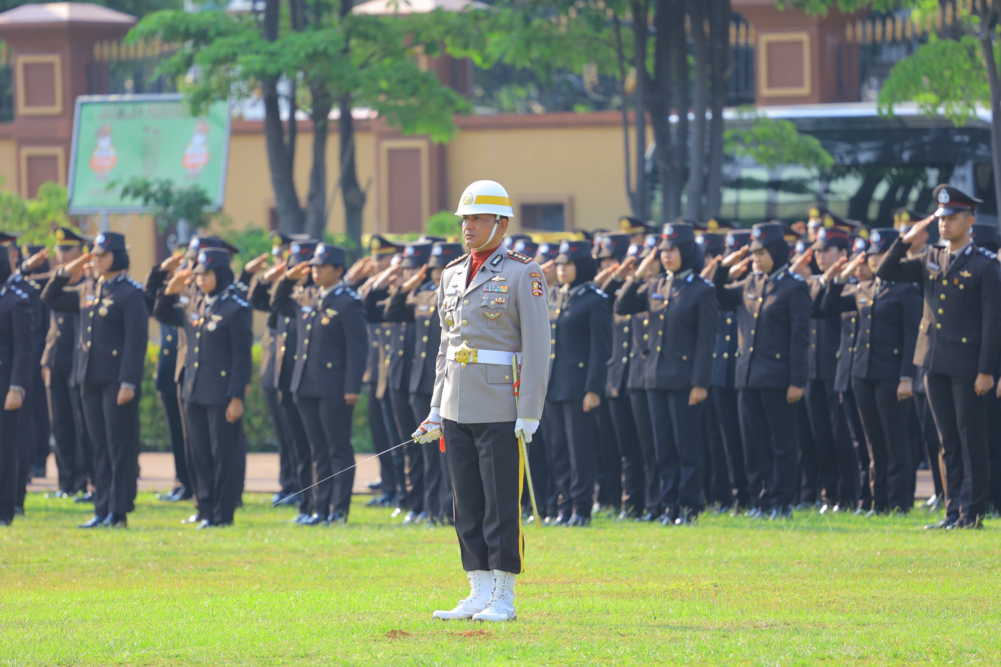 Mabes polri -GeIar -upacara-sumpah-pemuda:indeks-pembangunan-pemuda-Harus-ditingkatkan/