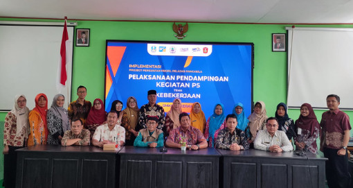 Pelaksanaan Kegiatan P5 Tema Kebekerjaan di SMKN Takeran Magetan: Tingkatkan Kualitas Produk Siswa Lewat Kurasi Produk Industri Kecil